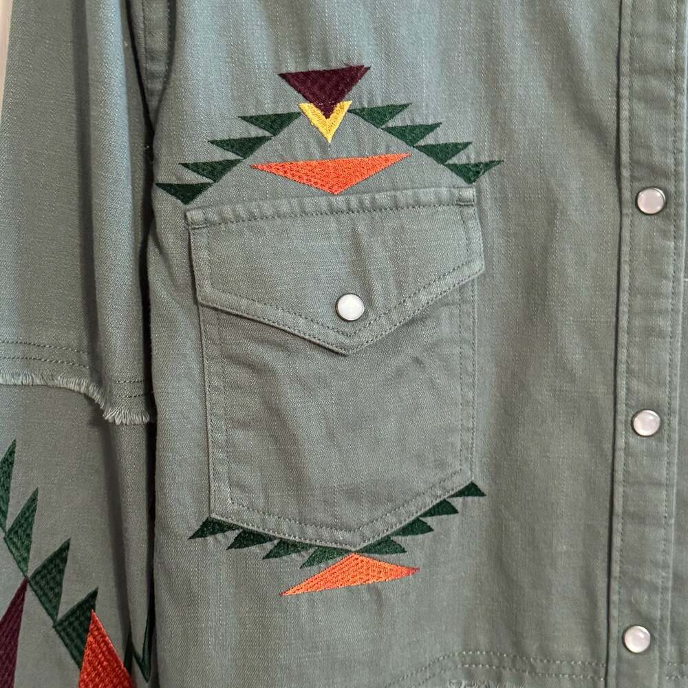 Panhandle Western Shirt Womens M Olive Green Embroidered Aztec Snap Front - Picture 4 of 14